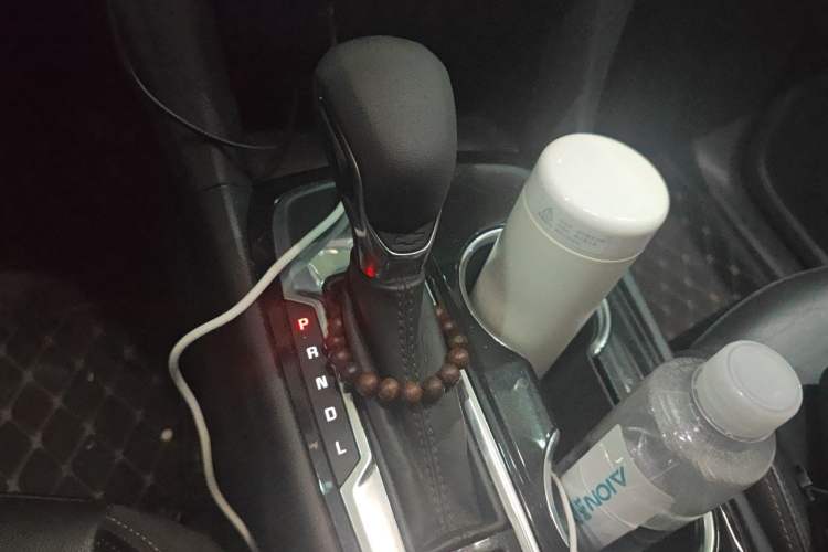 Used Chevrolet Equinox 2021 535T Yujie Edition Gear Lever
