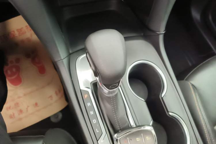 Used Chevrolet Equinox 2021 535T Chijie Edition Gear Lever