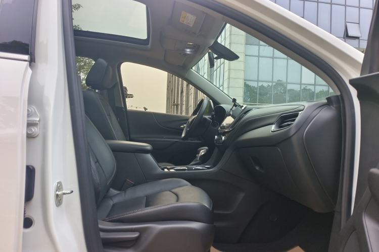 Used Chevrolet Equinox 2021 535T Yujie Edition Interior 10
