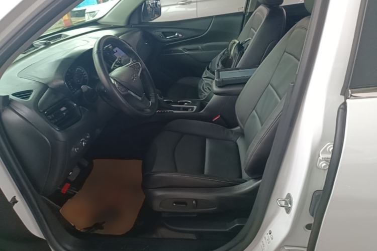 Used Chevrolet Equinox 2021 535T Chijie Edition Left Front Seat