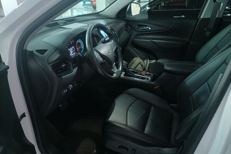 Used Chevrolet Equinox 2021 535T Chijie Edition Left Front Seat