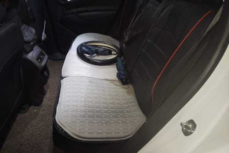 Used Chevrolet Equinox 2021 535T Chijie Edition Left Rear Seat