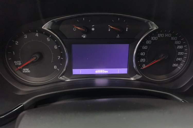 Used Chevrolet Equinox 2021 535T Yujie Edition Odometer Close Up