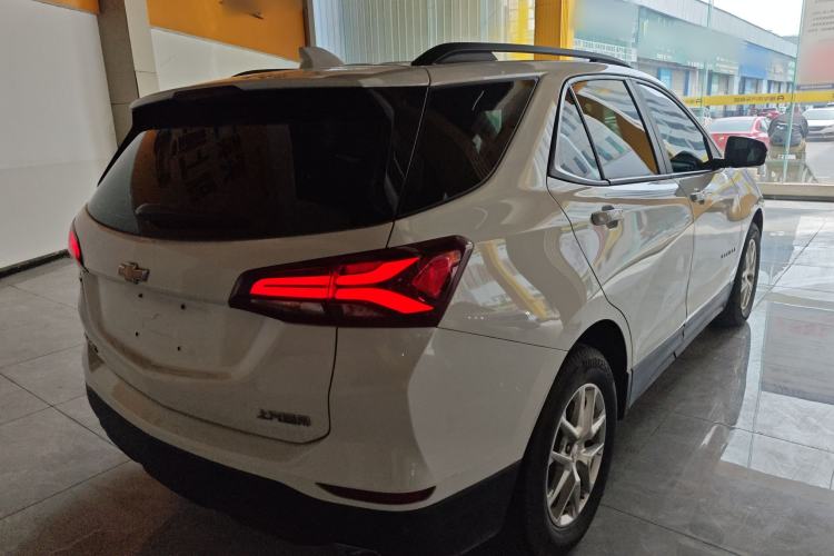 Used Chevrolet Equinox 2021 535T Chijie Edition Rear Right 45 Deg