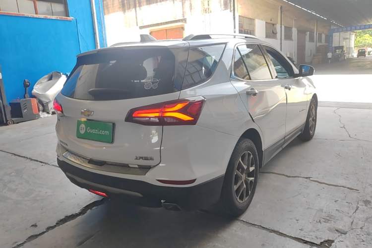 Used Chevrolet Equinox 2021 535T Yujie Edition Rear Right 45 Deg