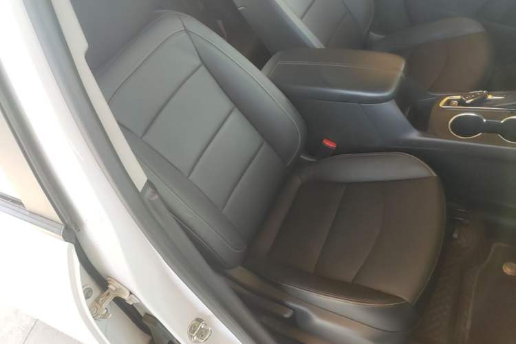 Used Chevrolet Equinox 2021 535T Chijie Edition Right Front Seat