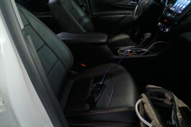 Used Chevrolet Equinox 2021 535T Chijie Edition Right Front Seat