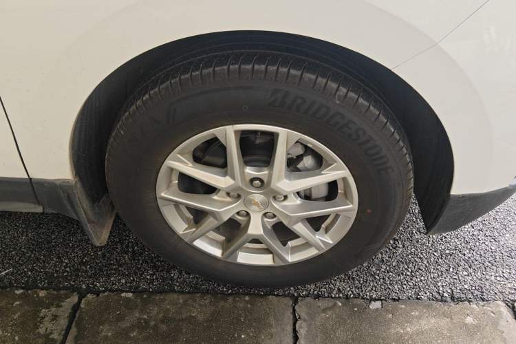 Used Chevrolet Equinox 2021 535T Chijie Edition Right Front Wheel Hub