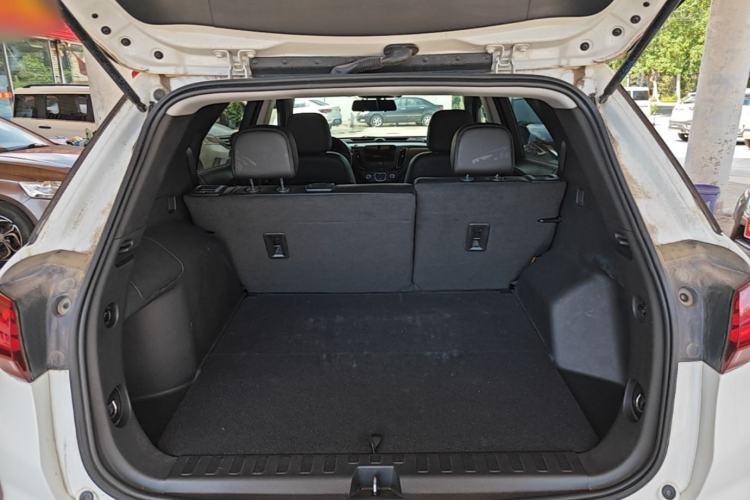 Used Chevrolet Equinox 2021 535T Chijie Edition Trunk