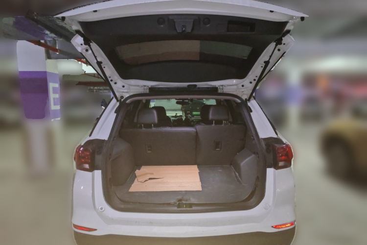 Used Chevrolet Equinox 2021 535T Chijie Edition Trunk