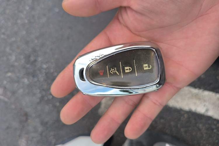 Used Chevrolet Equinox 2021 535T Yujie Edition Vehicle Key