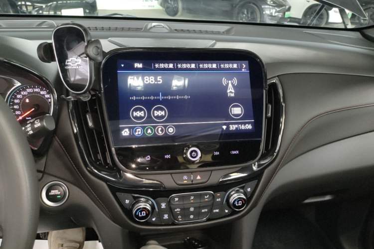 Used Chevrolet Equinox 2022 Mild Hybrid 550T RS Four-Wheel Drive Intelligent Guardian Edition Audio And AC Panel