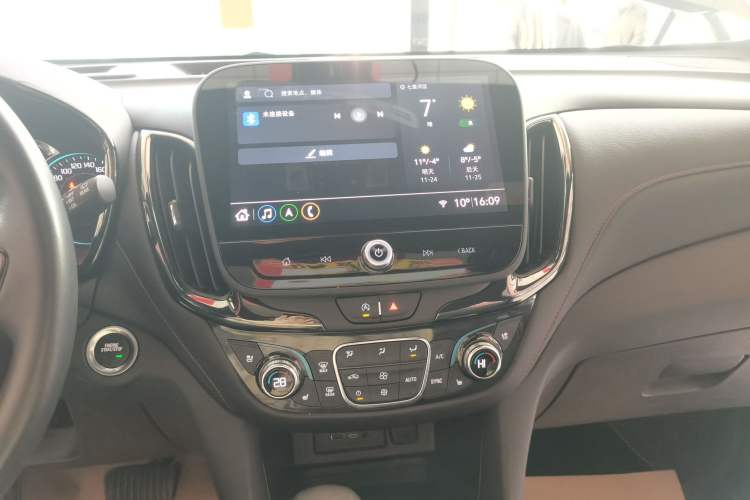 Used Chevrolet Equinox 2022 Mild Hybrid 550T RS Four-Wheel Drive Intelligent Guardian Edition Audio And AC Panel