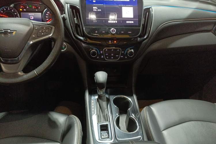 Used Chevrolet Equinox 2022 535T YuJie Edition Audio And AC Panel