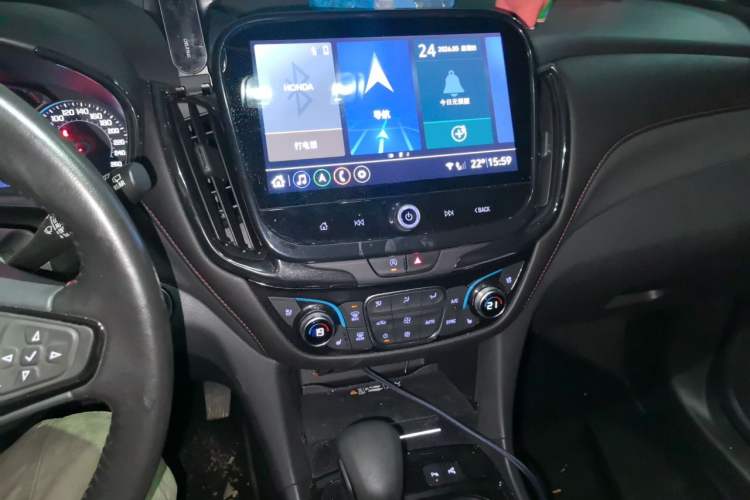 Used Chevrolet Equinox 2022 Mild Hybrid 550T RS Four-Wheel Drive Intelligent Guardian Edition Audio And AC Panel