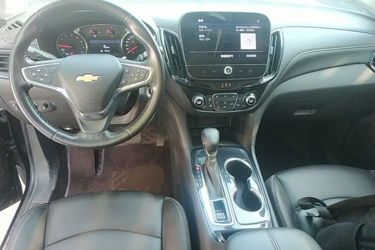 Used Chevrolet Equinox 2022 535T YuJie Edition Center Console