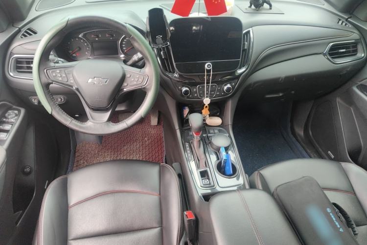 Used Chevrolet Equinox 2022 Mild Hybrid 550T RS Four-Wheel Drive Intelligent Guardian Edition Center Console