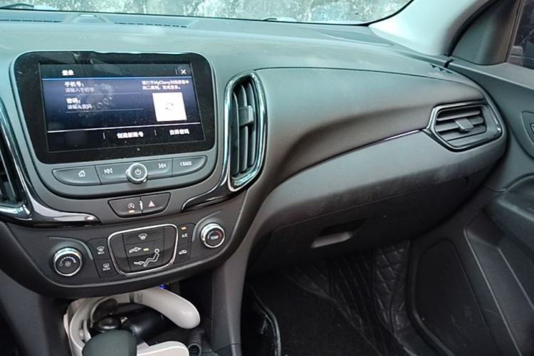 Used Chevrolet Equinox 2022 535T Chijie Edition Center Console