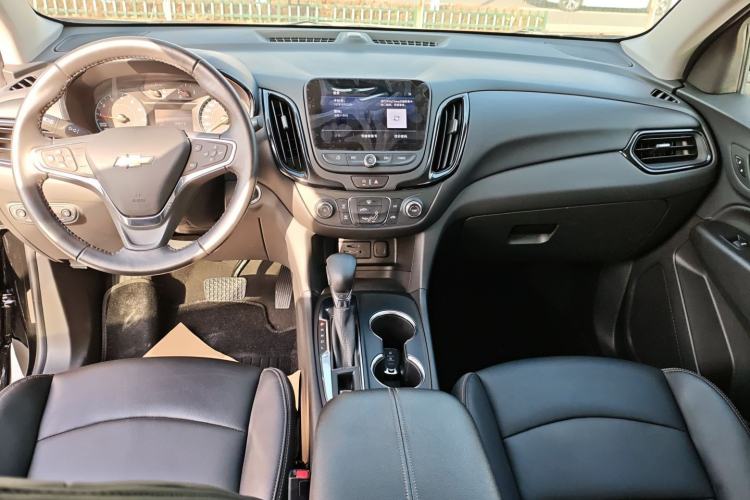 Used Chevrolet Equinox 2022 535T Chijie Edition Center Console