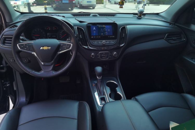 Used Chevrolet Equinox 2022 535T Chijie Edition Center Console
