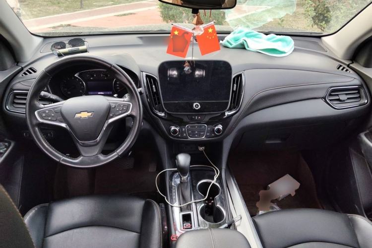 Used Chevrolet Equinox 2022 535T YuJie Edition Center Console