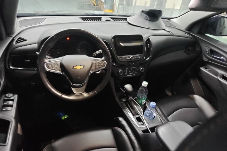 Used Chevrolet Equinox 2022 535T Chijie Edition Center Console