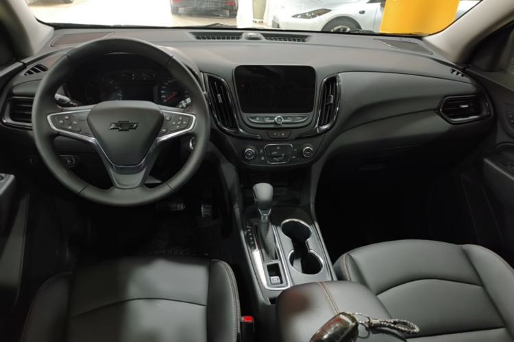 Used Chevrolet Equinox 2022 535T Chijie Edition Center Console