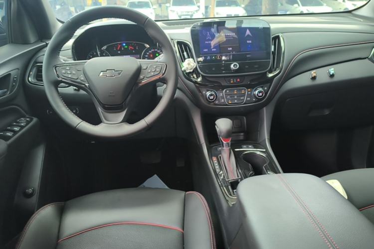 Used Chevrolet Equinox 2022 Mild Hybrid 550T RS Four-Wheel Drive Intelligent Guardian Edition Center Console