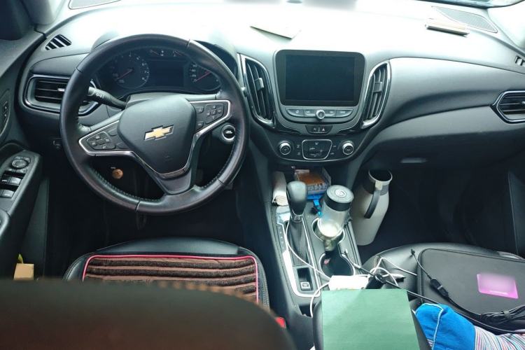 Used Chevrolet Equinox 2022 535T Chijie Edition Center Console