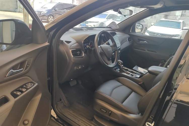 Used Chevrolet Equinox 2022 Mild Hybrid 550T RS Smart Boundary-Setting Edition Driver Seat