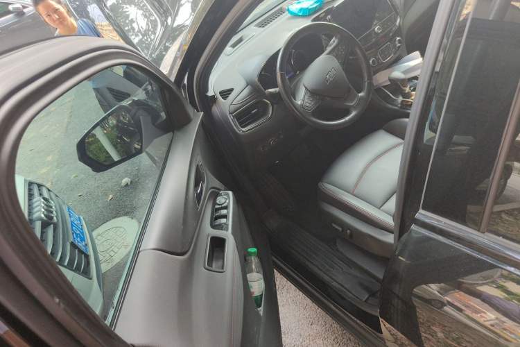 Used Chevrolet Equinox 2022 Mild Hybrid 550T RS Smart Boundary-Setting Edition Driver Seat