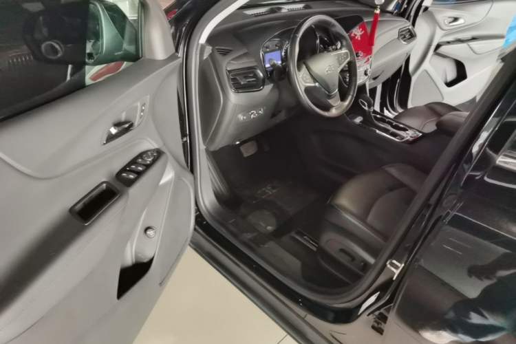 Used Chevrolet Equinox 2022 535T YuJie Edition Driver Seat