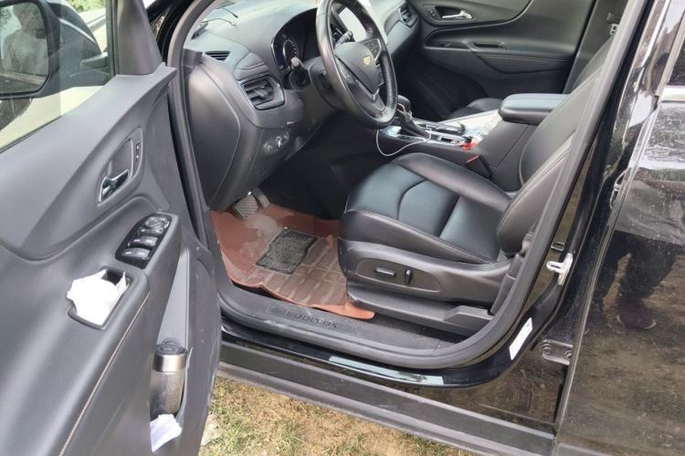 Used Chevrolet Equinox 2022 535T YuJie Edition Driver Seat