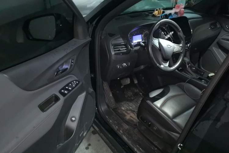 Used Chevrolet Equinox 2022 Mild Hybrid 550T RS Four-Wheel Drive Intelligent Guardian Edition Driver Seat