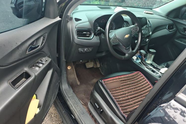 Used Chevrolet Equinox 2022 535T Chijie Edition Driver Seat