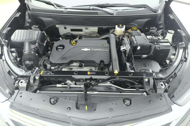 Used Chevrolet Equinox 2022 535T Chijie Edition Engine Bay