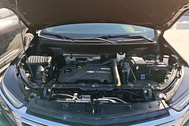 Used Chevrolet Equinox 2022 535T Chijie Edition Engine Bay