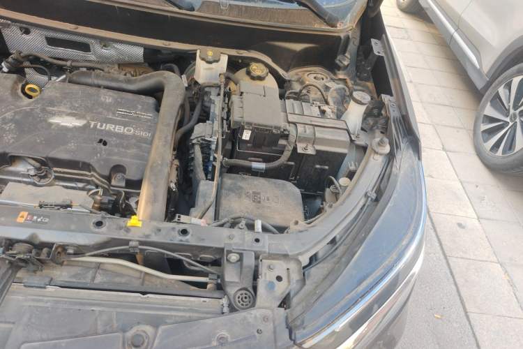 Used Chevrolet Equinox 2022 535T YuJie Edition Engine Bay Left