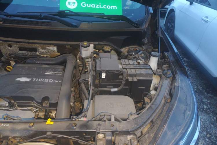 Used Chevrolet Equinox 2022 535T Chijie Edition Engine Bay Left