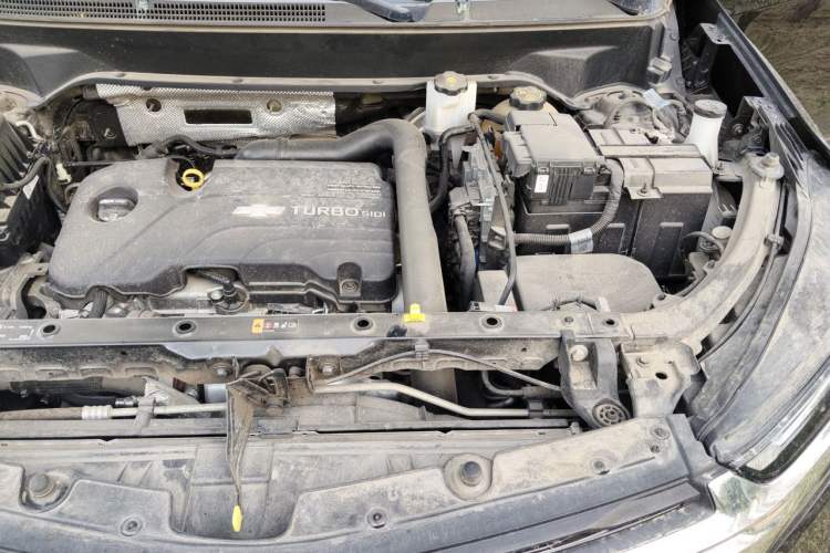 Used Chevrolet Equinox 2022 535T YuJie Edition Engine Bay Left