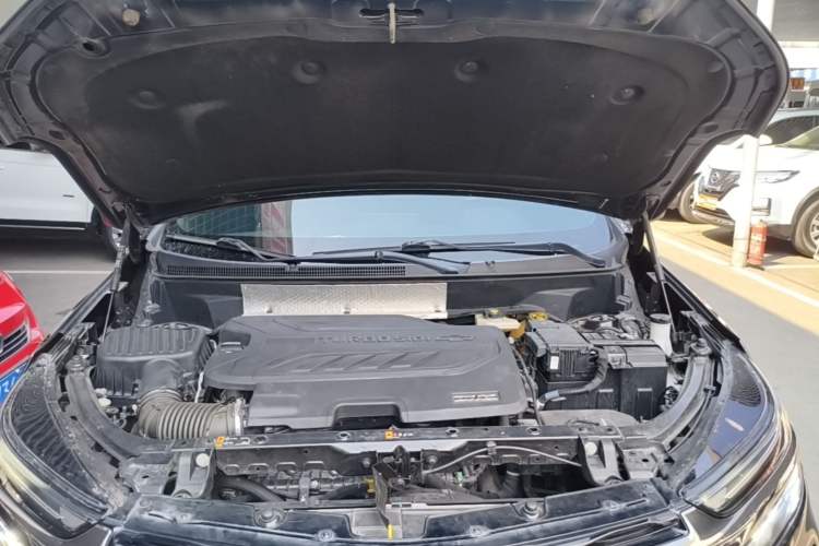 Used Chevrolet Equinox 2022 Mild Hybrid 550T RS Four-Wheel Drive Intelligent Guardian Edition Engine Bay