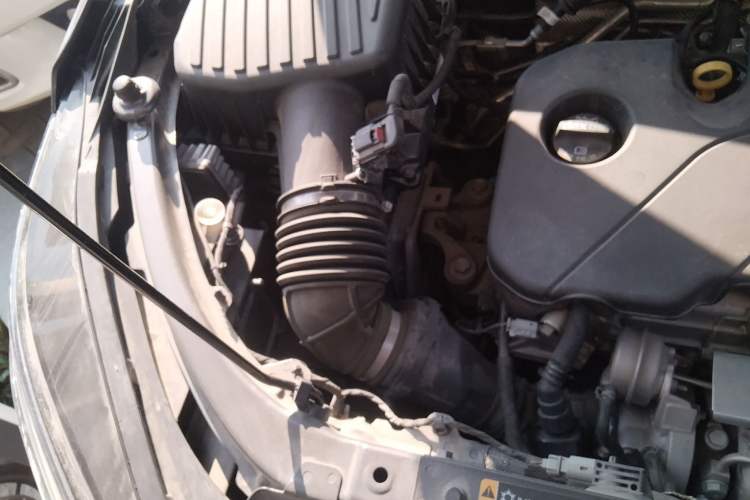Used Chevrolet Equinox 2022 535T Chijie Edition Engine Bay Right