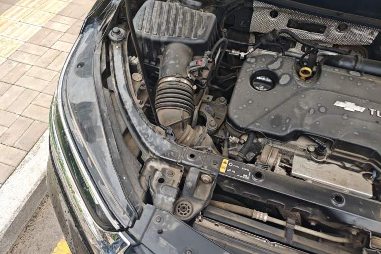 Used Chevrolet Equinox 2022 535T Chijie Edition Engine Bay Right