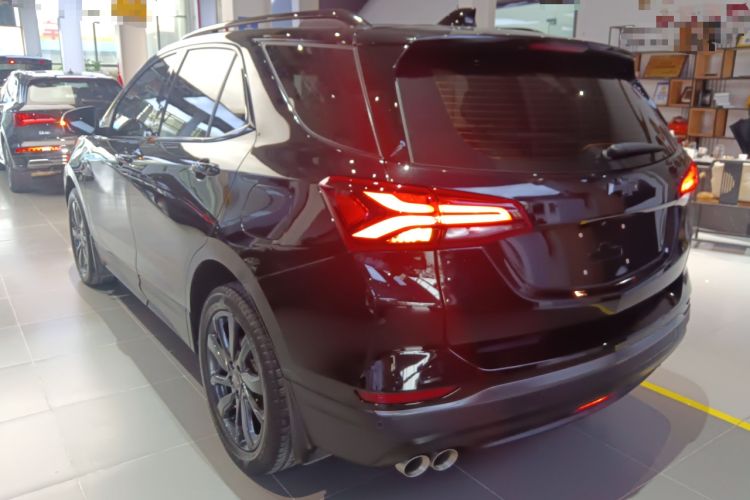Used Chevrolet Equinox 2022 Light Hybrid 550T RS All-Wheel-Drive Smart Boundary Edition Exterior 2