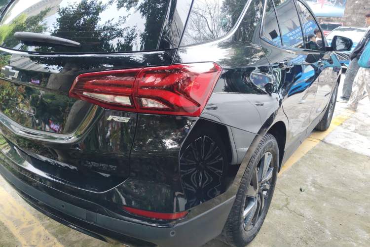 Used Chevrolet Equinox 2022 Mild Hybrid 550T RS Smart Boundary-Setting Edition Exterior 3
