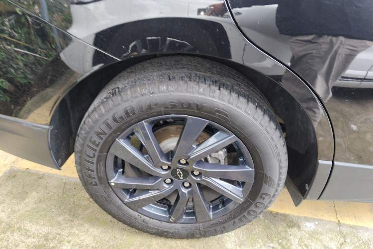 Used Chevrolet Equinox 2022 Mild Hybrid 550T RS Smart Boundary-Setting Edition Exterior 5