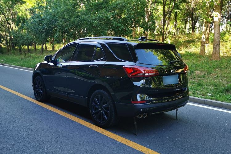 Used Chevrolet Equinox 2022 Light Hybrid 550T RS All-Wheel-Drive Smart Boundary Edition Exterior 6