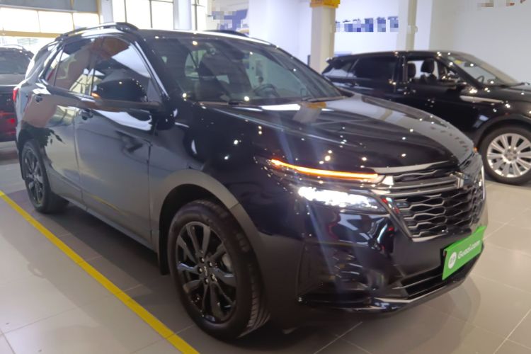 Used Chevrolet Equinox 2022 Light Hybrid 550T RS All-Wheel-Drive Smart Boundary Edition Front Right 45 Deg