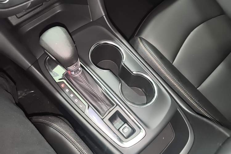 Used Chevrolet Equinox 2022 535T Chijie Edition Gear Lever