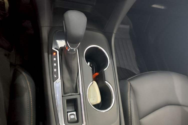 Used Chevrolet Equinox 2022 535T Chijie Edition Gear Lever